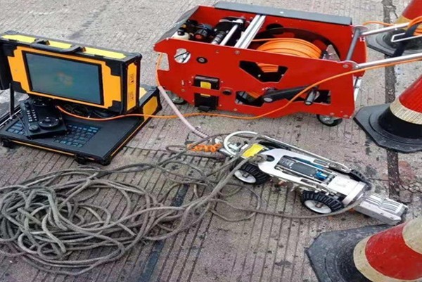 阳明CCTV管道检测机器人