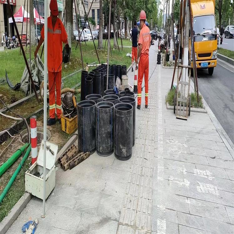 阳明管道短管置换修复