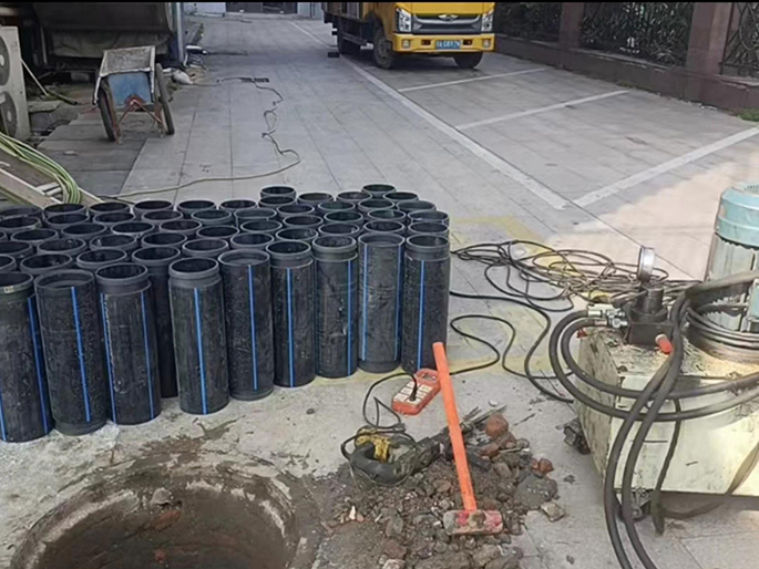 阳明PE置换管厂家 DN315置换管 非开挖管短管置换